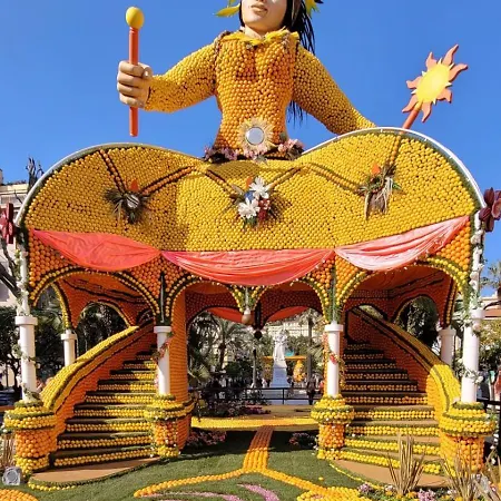 # Monaco - F1 Gp - 4 Persons - Sea View - New - Parking - Clim - Premium - And Sun *