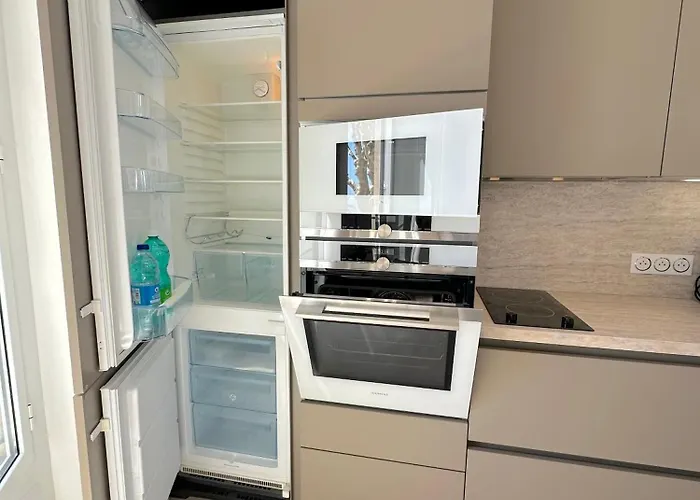 Appartement # Monaco - F1 Gp - 4 Persons - Sea View - New - Parking - Clim - Premium - And Sun Menton