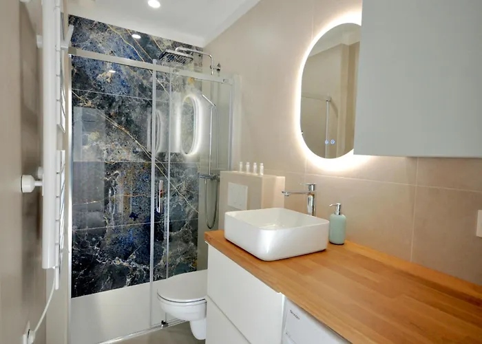 # Monaco - F1 Gp - 4 Persons - Sea View - New - Parking - Clim - Premium - And Sun Appartement *