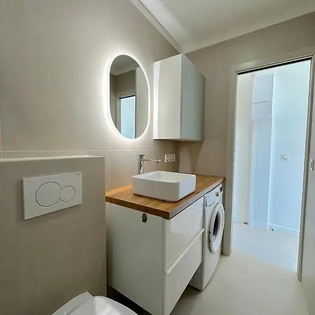 # Monaco - F1 Gp - 4 Persons - Sea View - New - Parking - Clim - Premium - And Sun Apartment