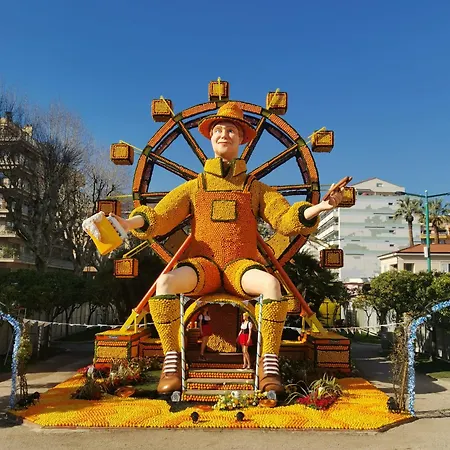 Appartement # Monaco - F1 Gp - 4 Persons - Sea View - New - Parking - Clim - Premium - And Sun